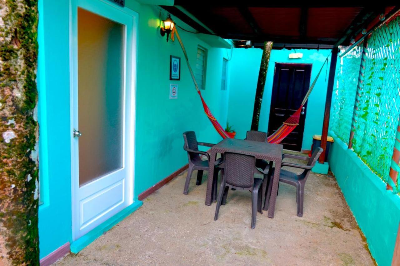 Casa Congo & Casa Rayo Verde - Restaurante - Galeria De Arte ポルトベロ エクステリア 写真